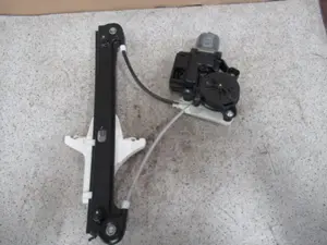 Fensterheber hinten links