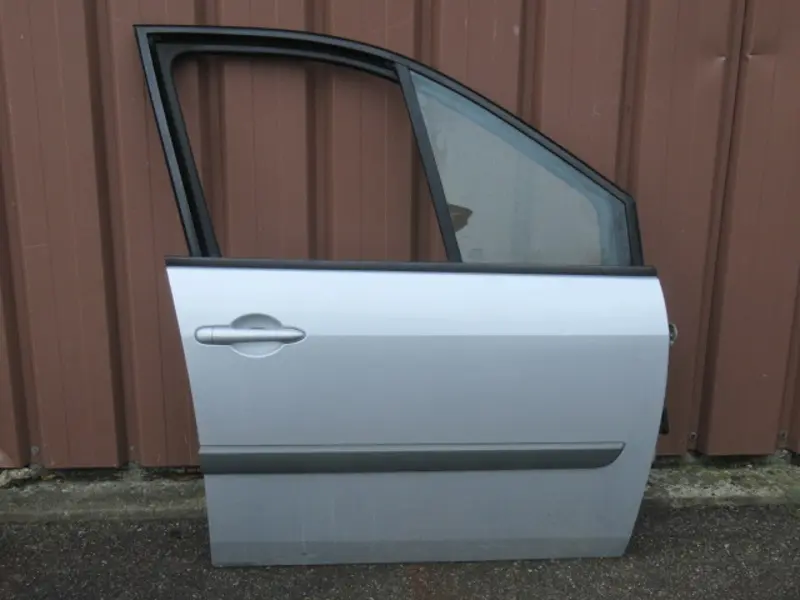 Porte avant droite