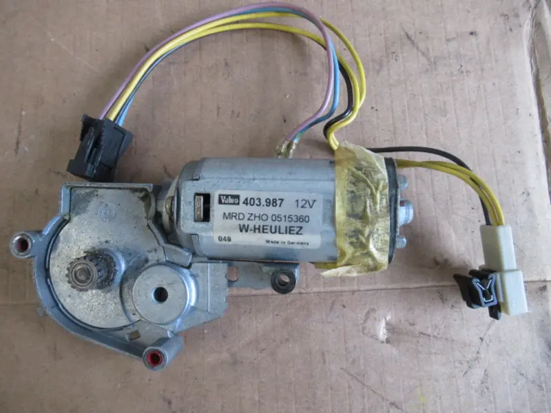 Moteur toit ouvrant / Capote