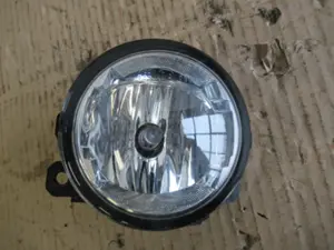 Nebellampe vorne links