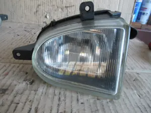 Nebellampe vorne links