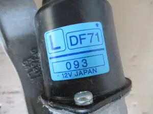 Wischermotor vorne