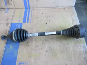 Antriebswelle vorne links