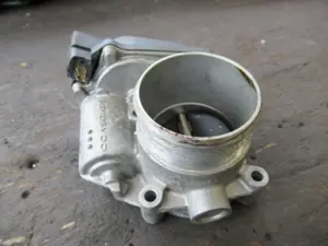 Papillon des gaz électrique