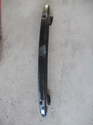 Stossstangenhalter hinten