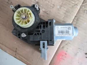 Fensterheber vorne rechts