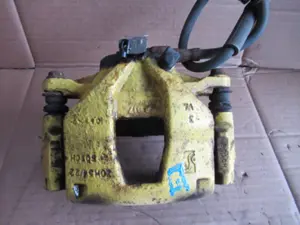 Bremszange vorne links