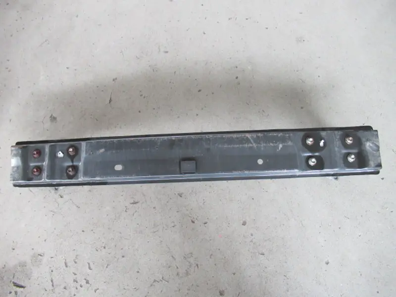 Stossstangenhalter hinten