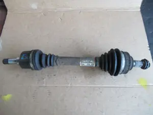 Antriebswelle vorne links