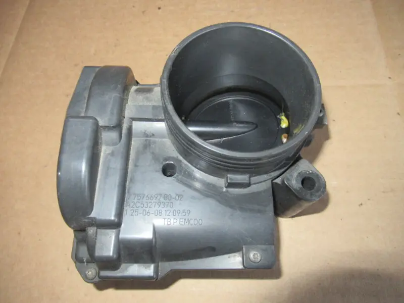 Papillon des gaz électrique