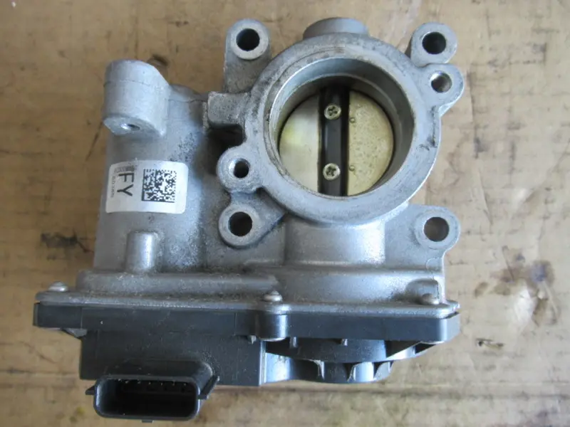 Papillon des gaz électrique