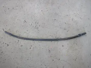 Stossstangenhalter vorne