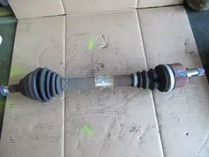 Antriebswelle vorne links