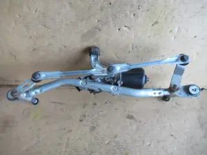 Wischergestänge vorne