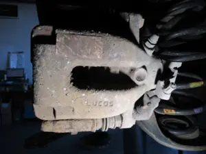 Bremszange hinten links