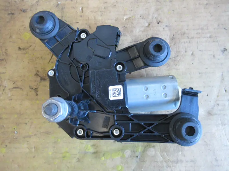 Moteur essuie-glace arrière