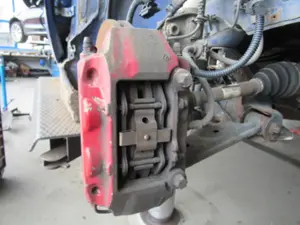 Bremszange vorne rechts