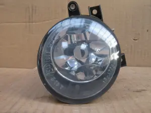 Nebellampe vorne links