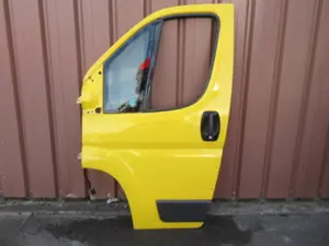 Türe links (2/3-türig)