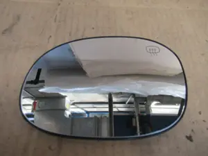 Glace rétroviseur droite