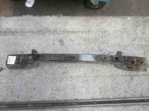 Stossstangenhalter hinten