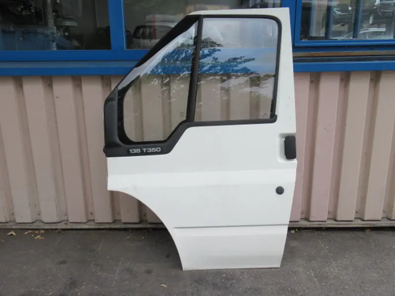 Porte avant gauche