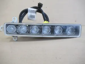 Tagfahrleuchte rechts