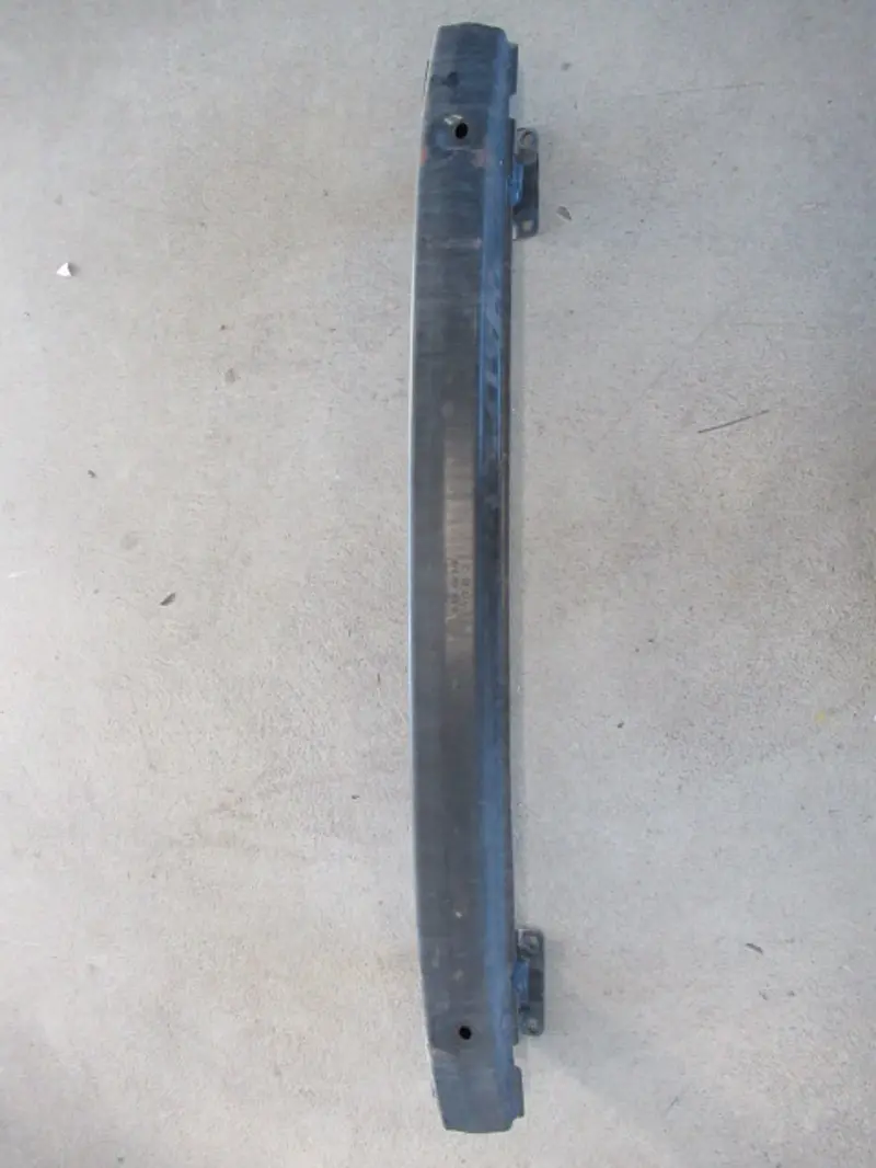 Stossstangenhalter hinten