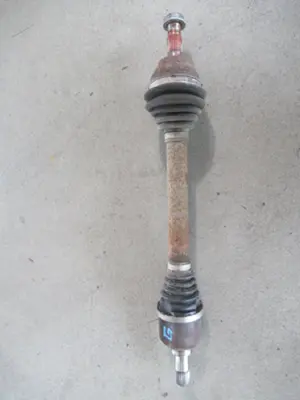 Antriebswelle vorne links