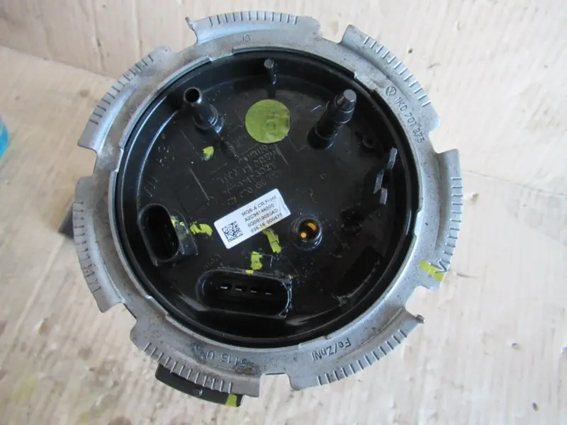Pompe à essence électrique