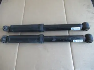 Stossdämpfer hinten