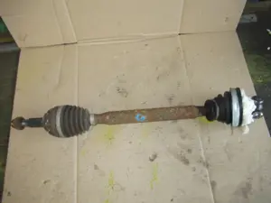 Antriebswelle vorne links