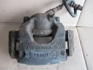 Bremszange vorne links