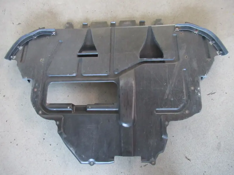 Protection moteur inférieure