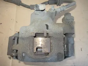 Bremszange vorne links