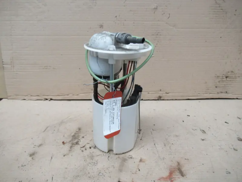 Pompe à essence électrique