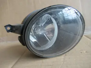 Nebellampe vorne rechts