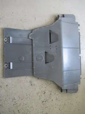 Motorschutz unten