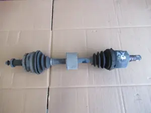 Antriebswelle vorne links