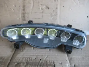 Tagfahrleuchte links