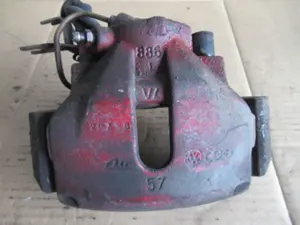 Bremszange vorne links