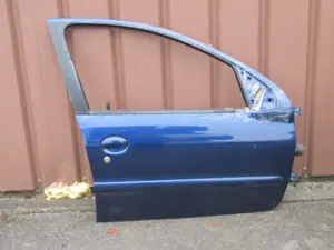 Porte avant droite