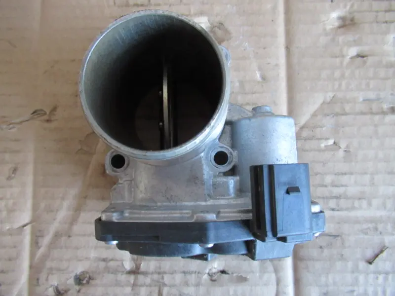 Papillon des gaz électrique