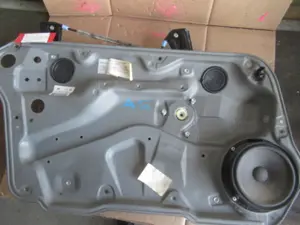 Fensterheber vorne links