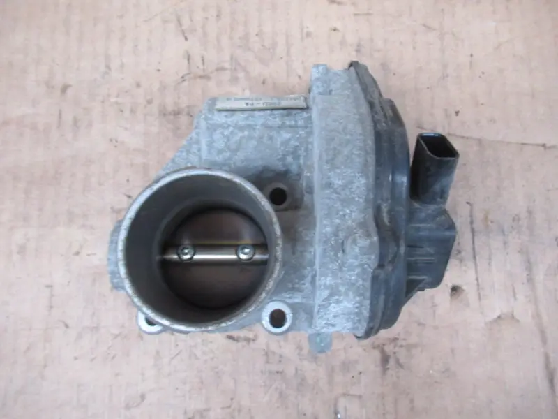 Papillon des gaz électrique