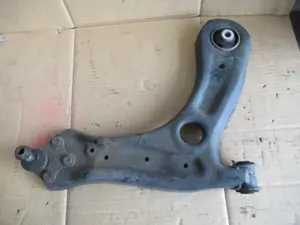 Querlenker vorne rechts