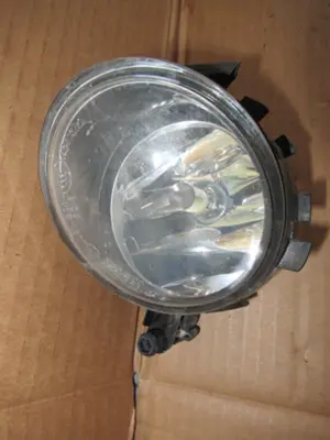 Nebellampe vorne rechts