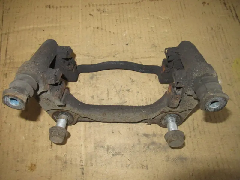 Bremssattelhalter