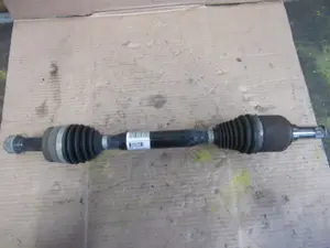 Antriebswelle vorne links