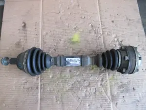 Antriebswelle vorne links